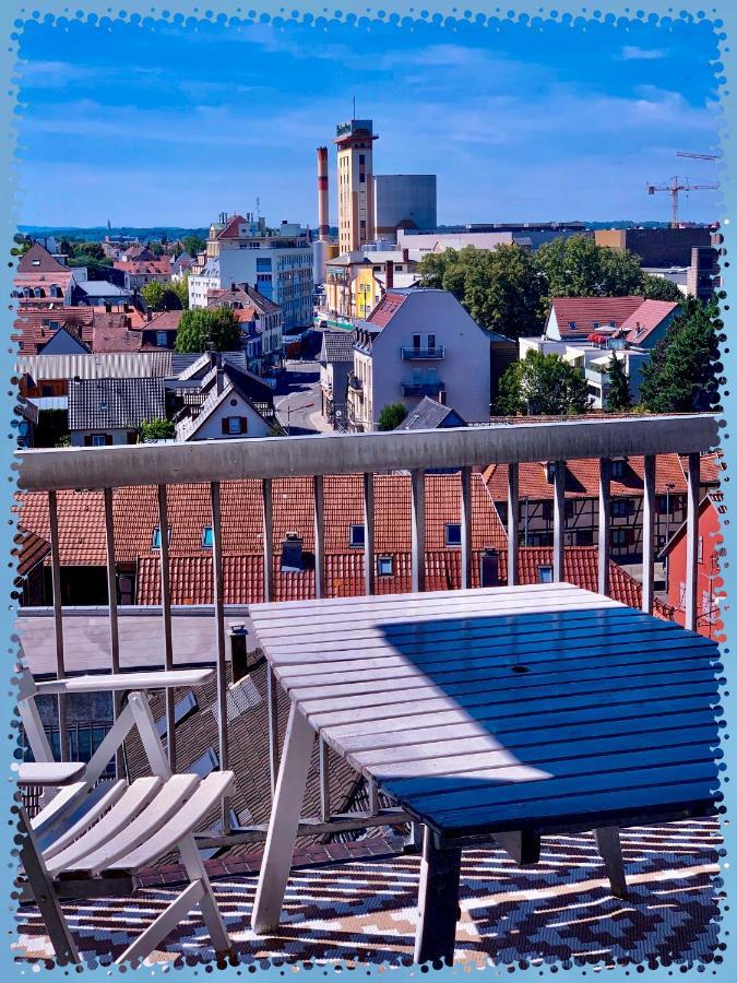 Square Du Chateau Schiltigheim Exteriör bild